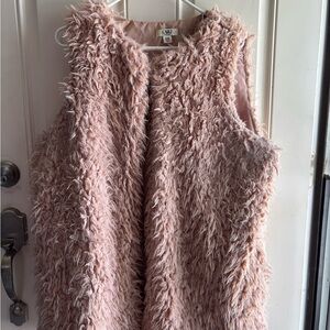 Cato Shaggy Faux Fur Vest in Light Pink